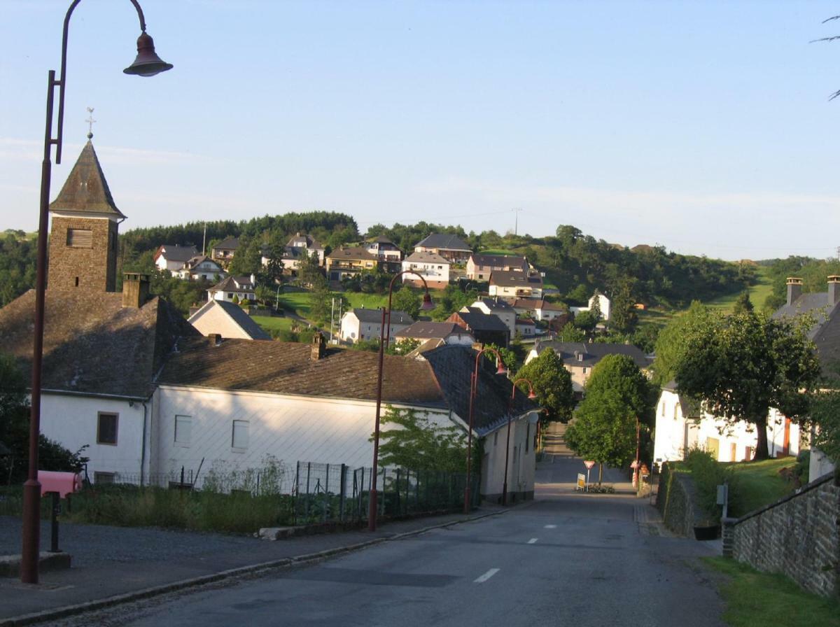 Apartment " Pensch " Wilwerwiltz Exteriör bild